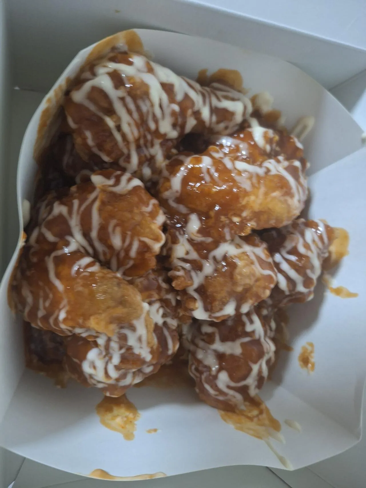 야식은 치킨이지 !