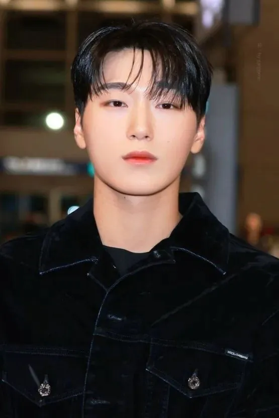 스레드 펌) 곽빈 닮은꼴