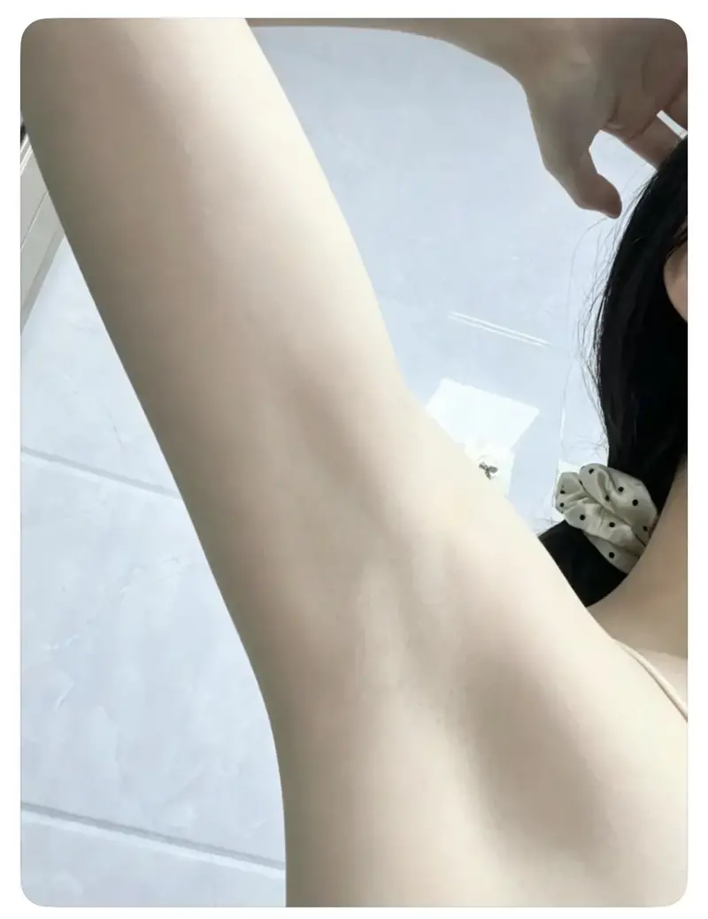 겨드랑이 보고 반했다는 썰